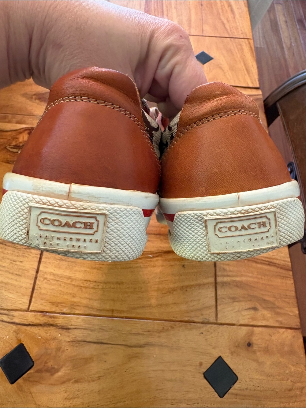 Size 7 Coach Tan/Brown Signature Canvas designer Sneakers with White Toe womens - Picture 11 of 11